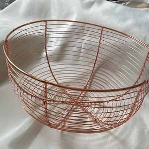 Rose Gold color metal wire Fruit Basket bowl 11” x 5.5”